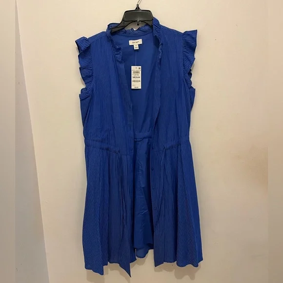 Chic Blue Ruffle Sleeve Dress - Picture 2 of 5